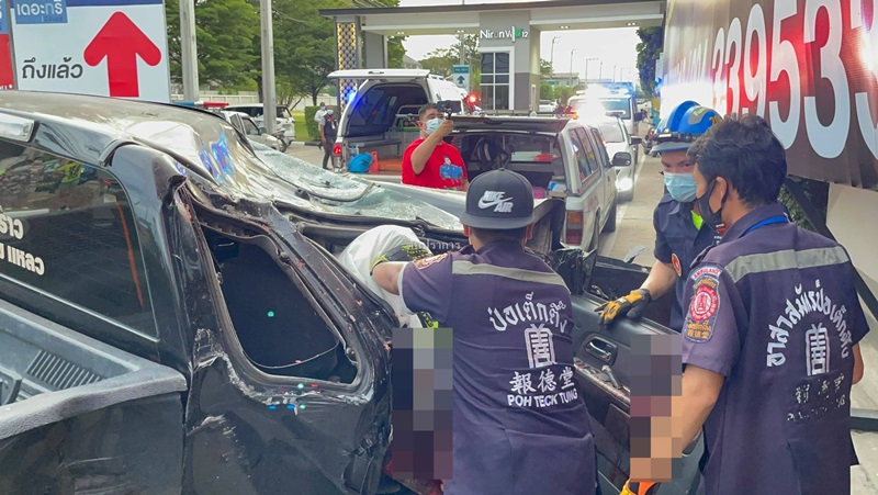 เมาแล้วขับ แซงซ้าย