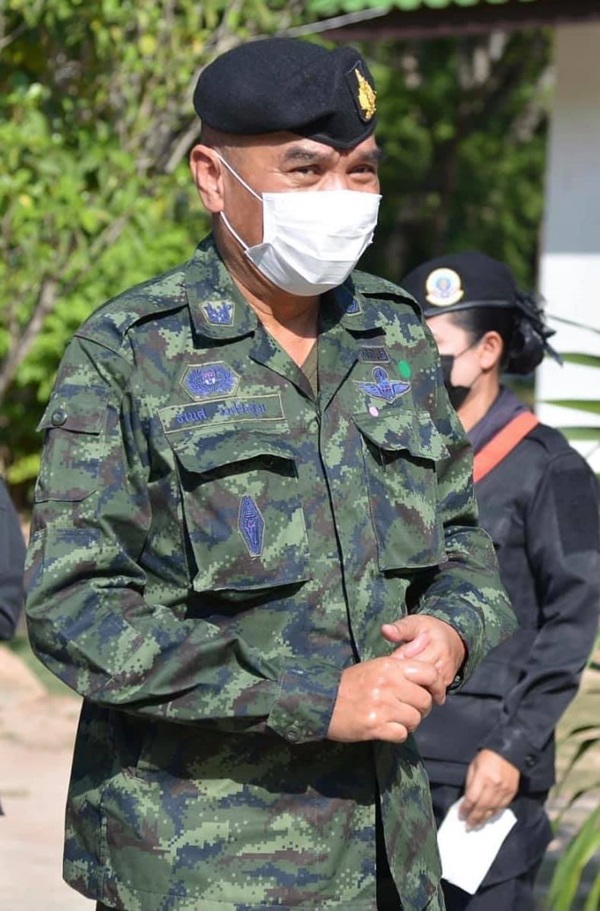 พล.ท. ธเนศ วงศ์ชะอุ่ม