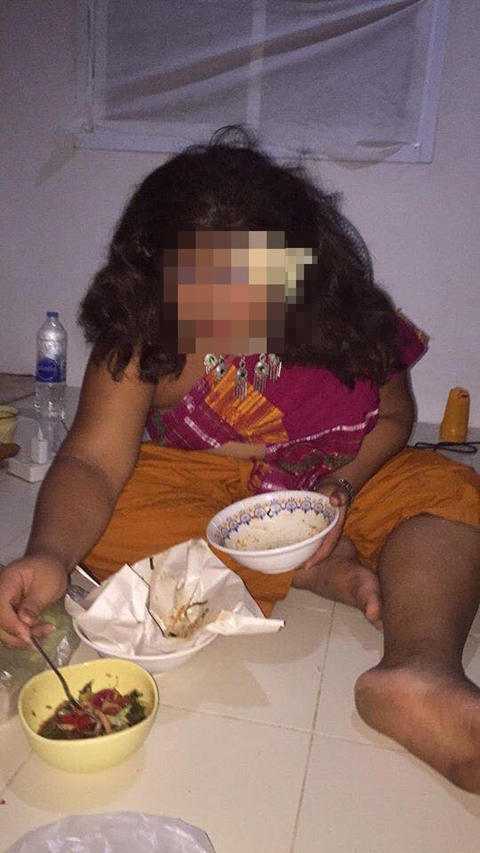 พระแต่งหญิง