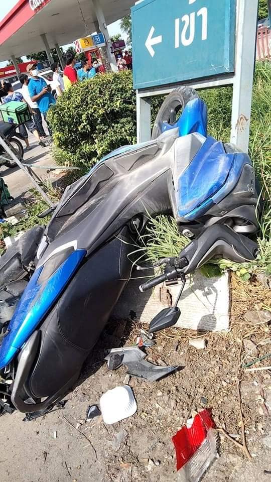 ไรเดอร์ถูกรถชนขาขาด