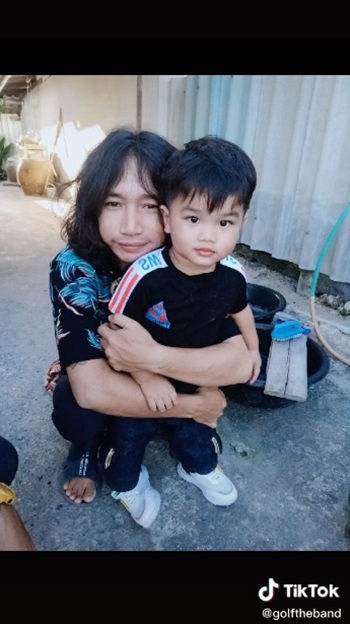 ช่วยเพื่อนที่เป็นคนเร่ร่อน