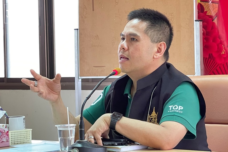 วราวุธ ศิลปอาชา