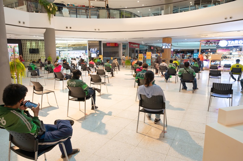 ผ่อนคลายร้านอาหารในห้าง