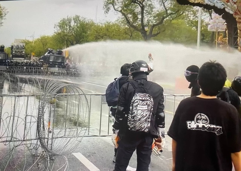 ม็อบ 18 กรกฎา