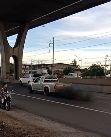 เบิร์นยางแล้วโดนยึดรถ