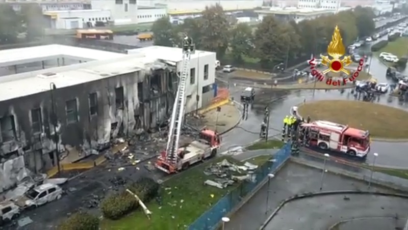 เครื่องบินตก