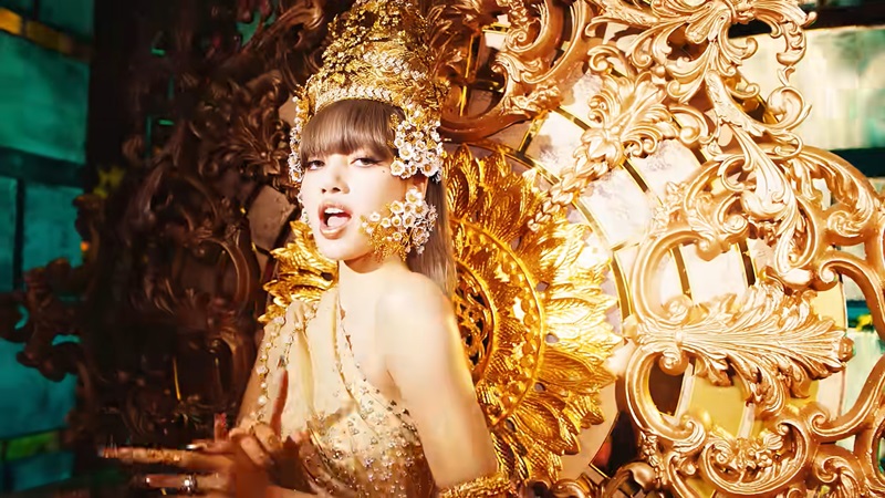 ลิซ่า BLACKPINK