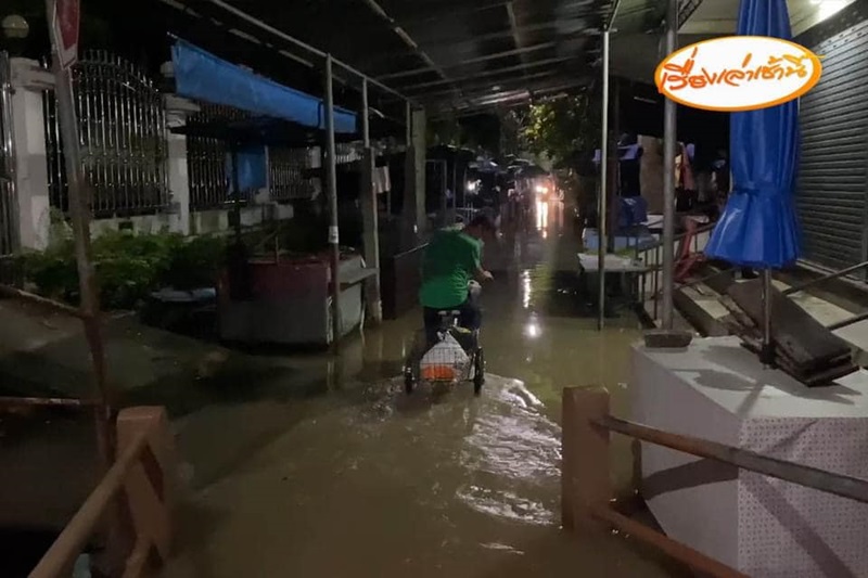 น้ำท่วมเกาะเกร็ด