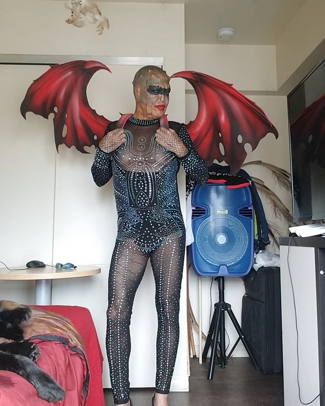 มนุษย์มังกร