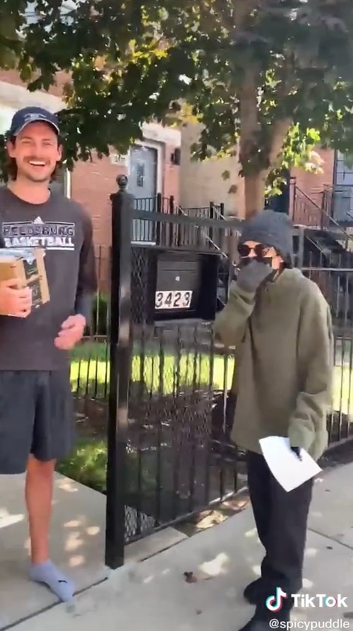 เซอร์ไพรส์แฟน