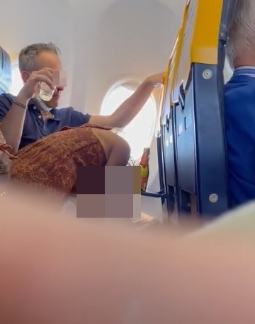 ออรัลเซ็กส์บนเครื่องบิน