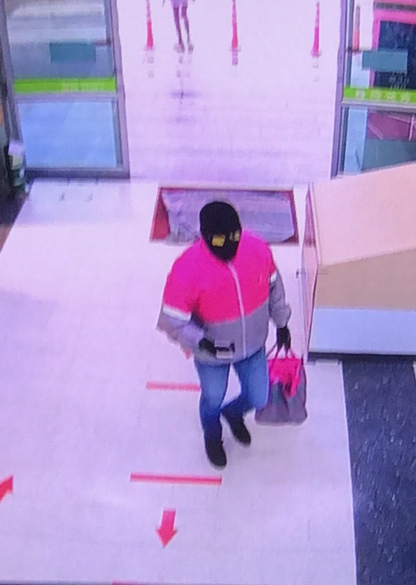 โจรปล้นร้านทอง