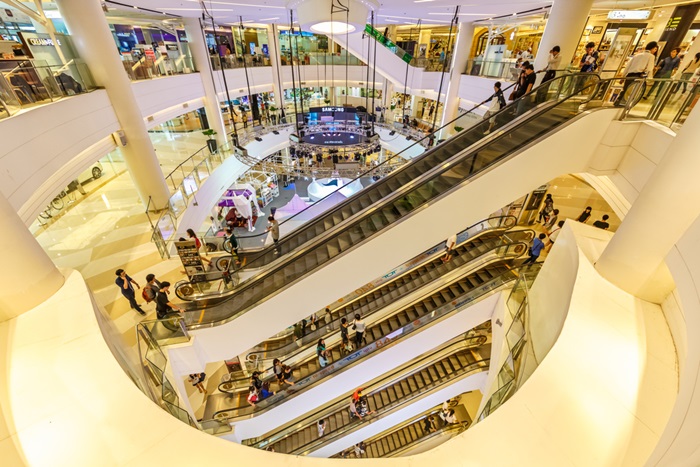 บันไดเลื่อน สยามพารากอน ดูดรองเท้า