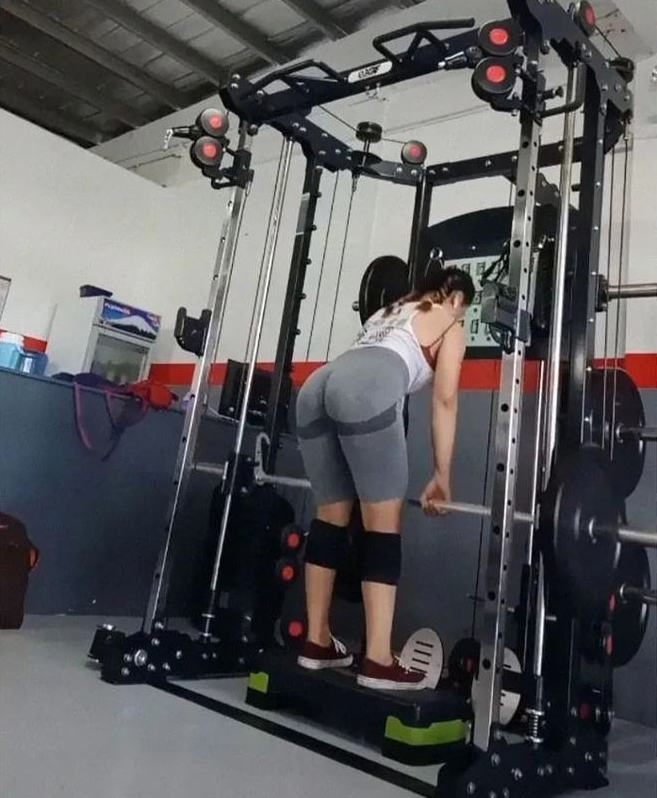 เทรนเนอร์ลวนลามผู้หญิง