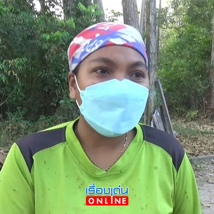 เด็กแบกกระเป๋า