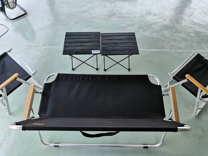 คาเฟ่เก้าอี้หัก ชี้แจง