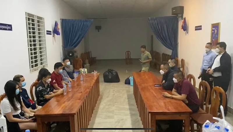 กลลวงมิจฉาชีพ