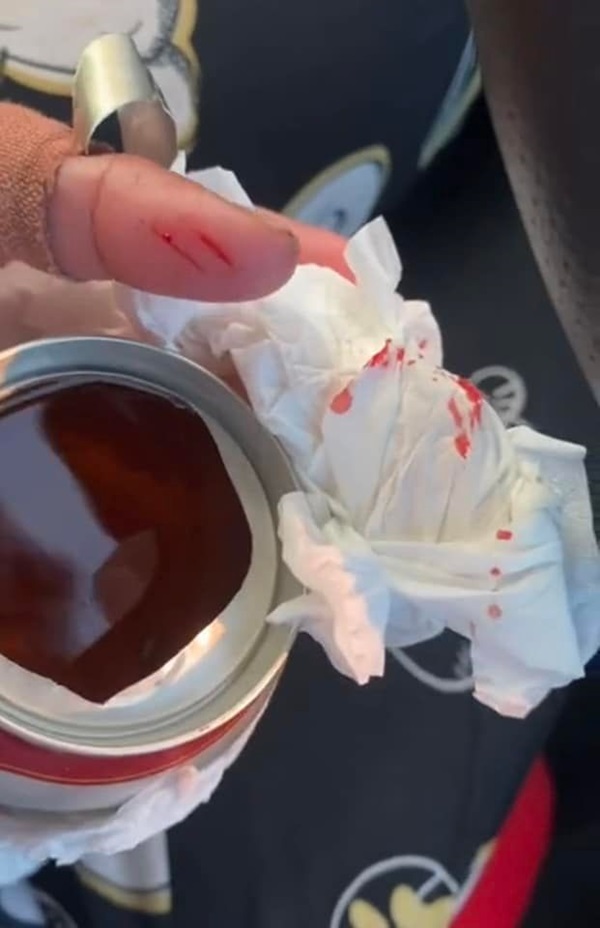 เปิดกระป๋องเบียร์