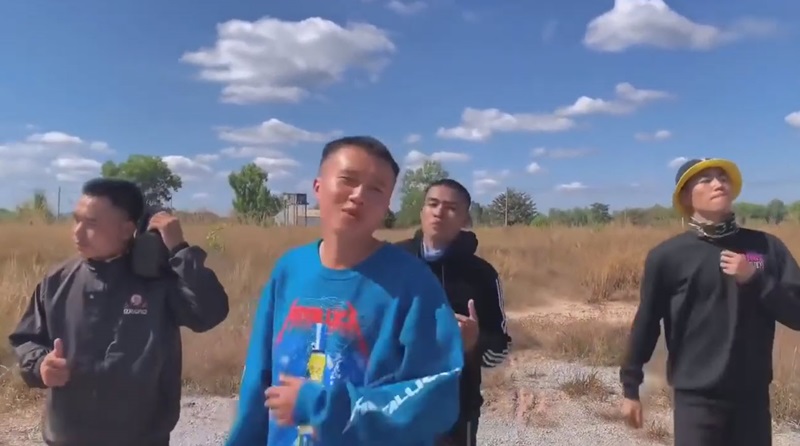 เฮ็ดนาเด้อบ่ได้เฮ็ดนม