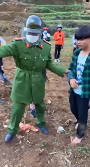 ฉุดผู้หญิง