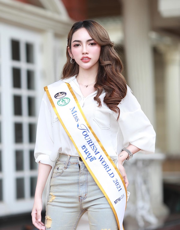 โนอา ภญมณ