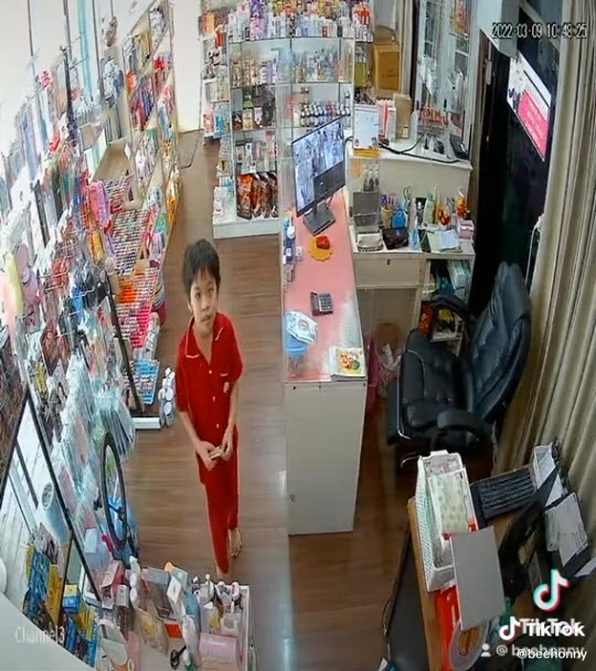 ขโมยเงินแม่