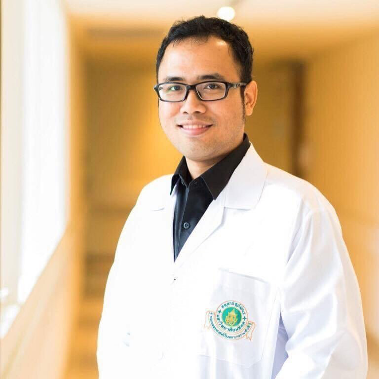 สมิทธิ์ ศรีสนธิ์