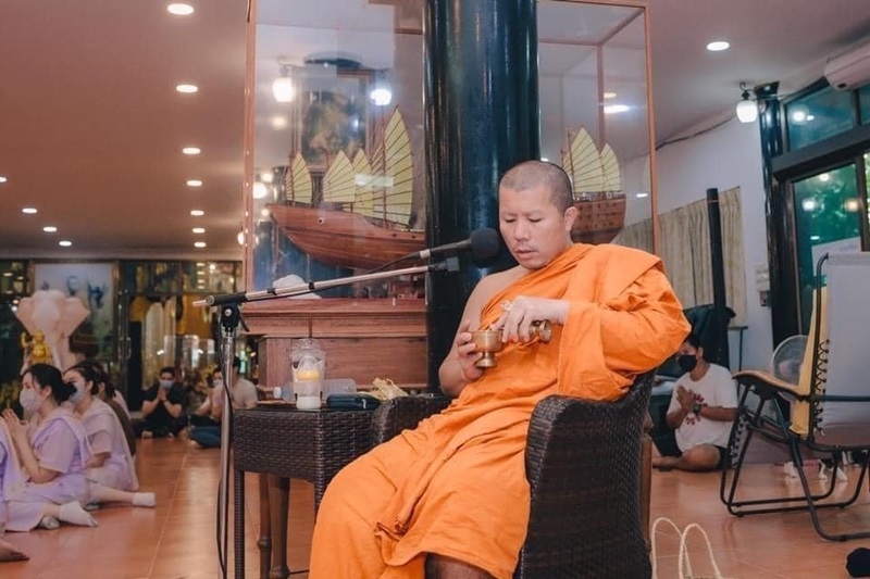 หลวงพี่อุเทน วัดท่าไม้