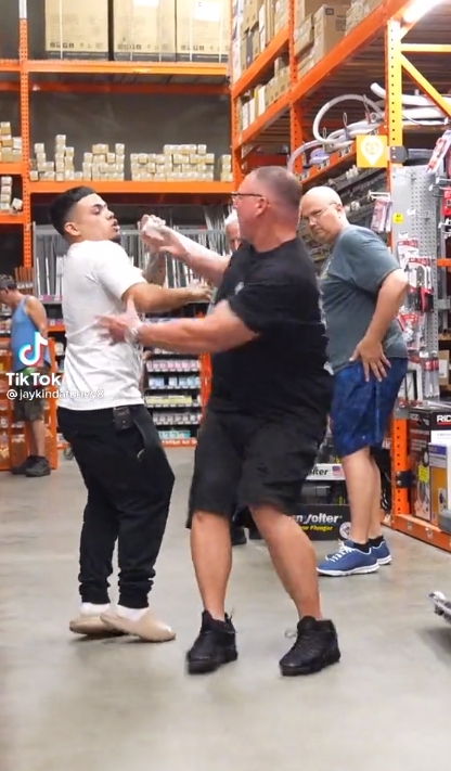 TikTok แกล้งคน