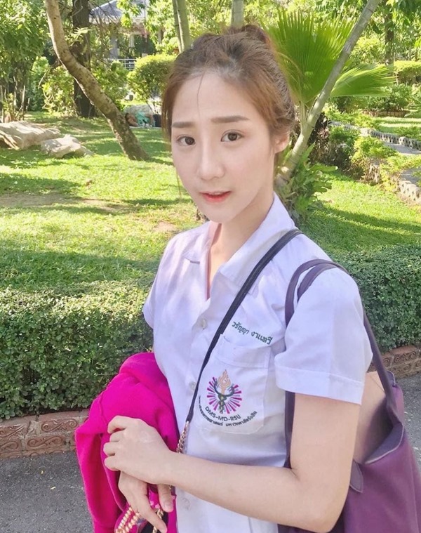 หมอลิลลี่