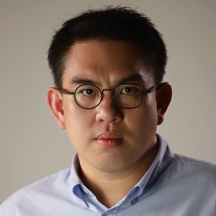 วิโรจน์ ลักขณาอดิศร