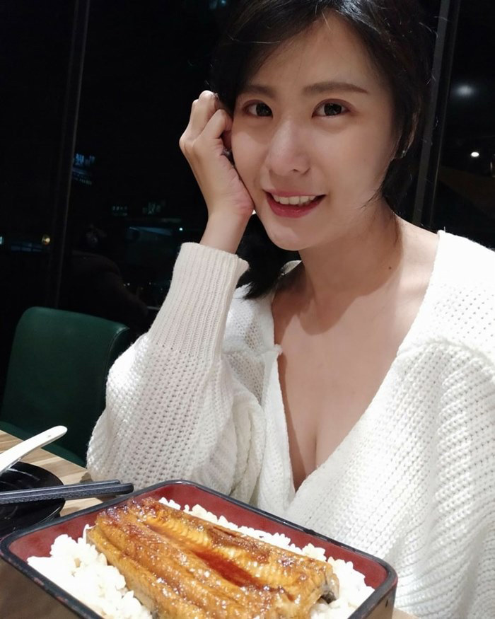 สาวสวย