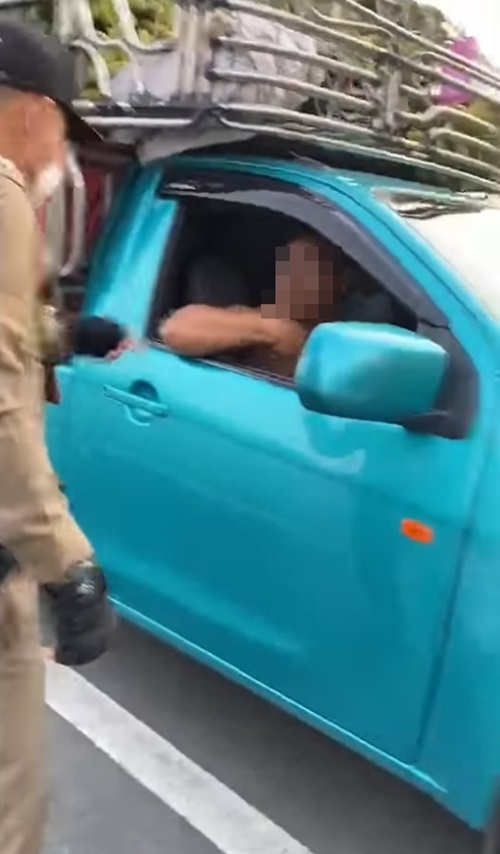 รถขนกล้วยซุกยาบ้า