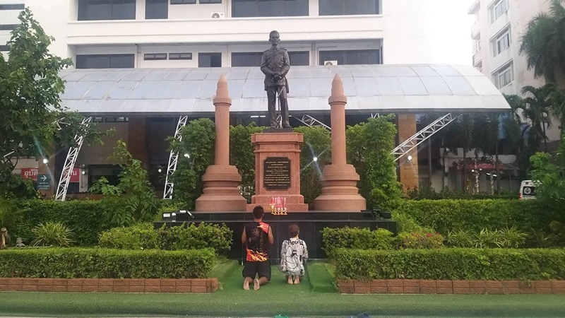 จอนนี่มือปราบ