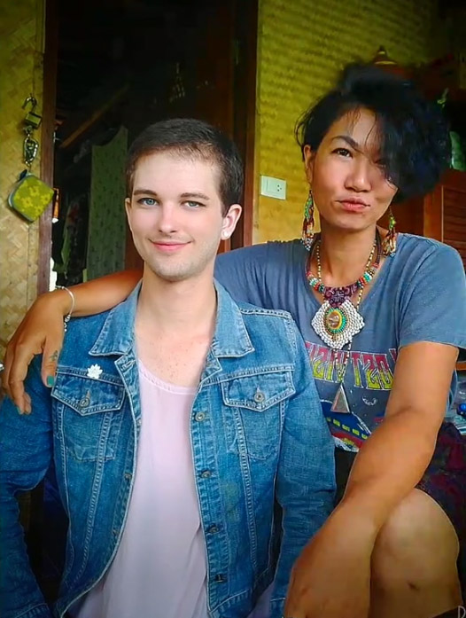 สามีเปลี่ยนเพศ