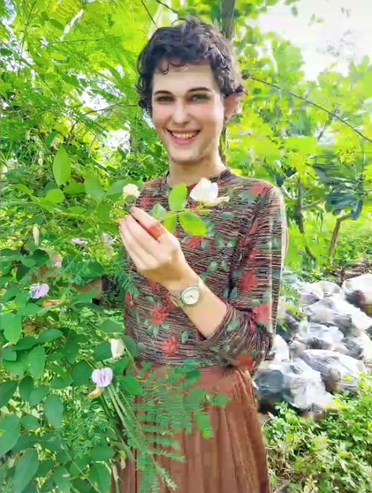 สามีเปลี่ยนเพศ