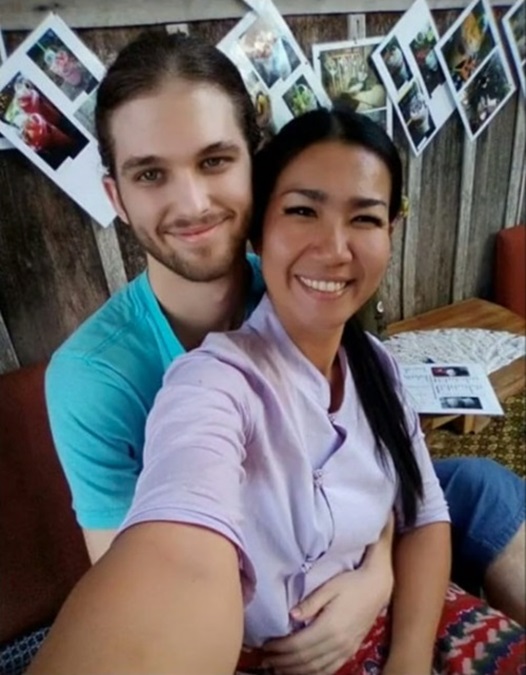 สามีเปลี่ยนเพศ