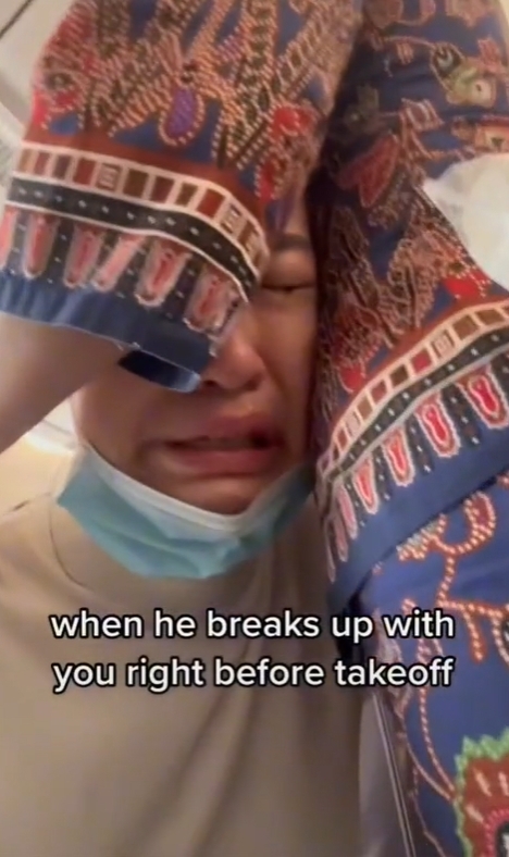 แอร์ปลอบใจผู้โดยสาร