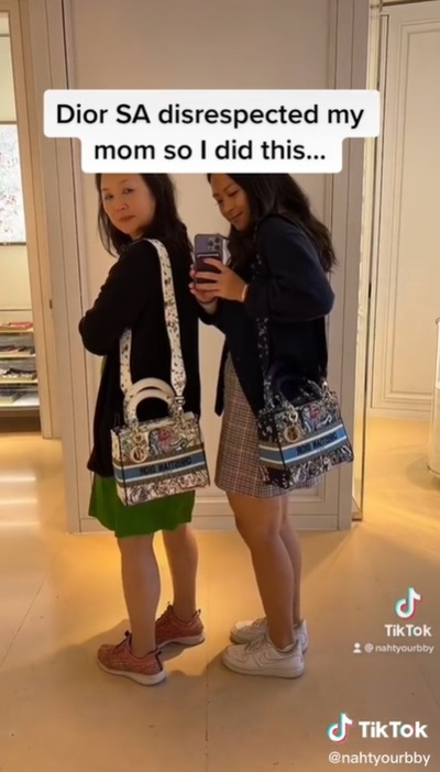 พนักงานดูถูกลูกค้า