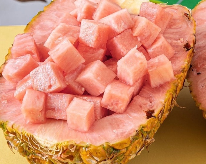 สับปะรดสีชมพู