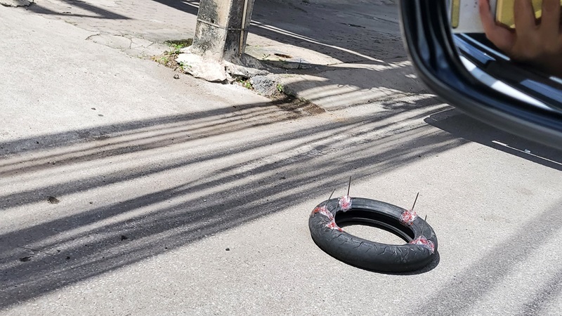 กั๊กที่จอดรถริมถนน