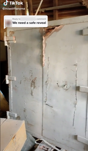 ของเก่าในตู้เซฟ