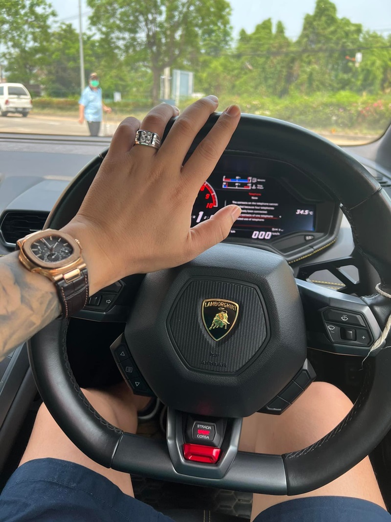 เป้ กิติกร