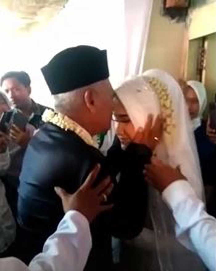 รักต่างวัย