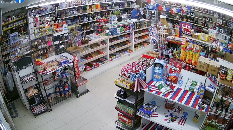 โจรปล้นร้านค้า