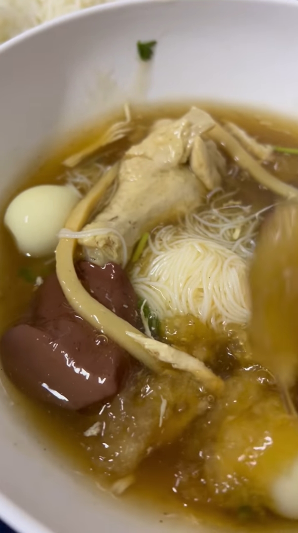 คนละครึ่ง