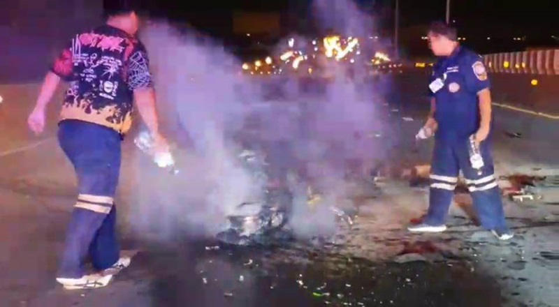 ลูกชายเอ๋ เชิญยิ้ม