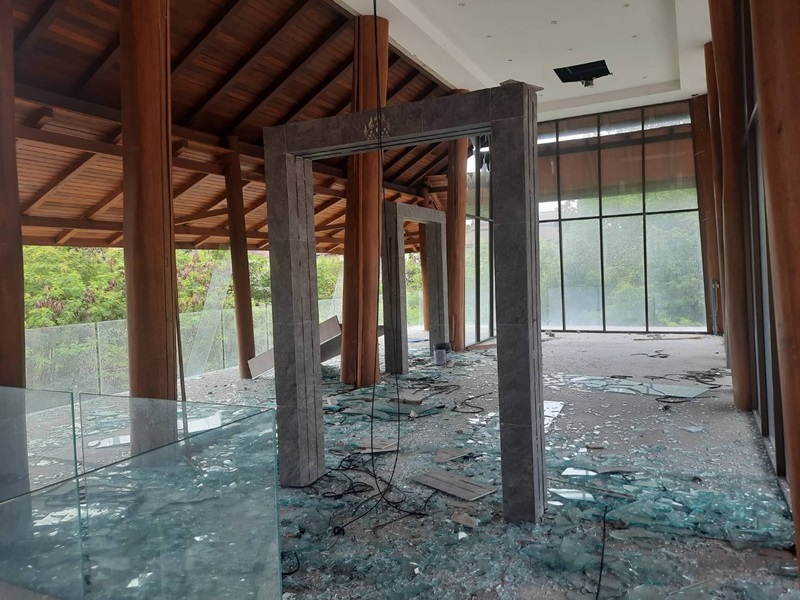 ยกเค้าโรงแรม