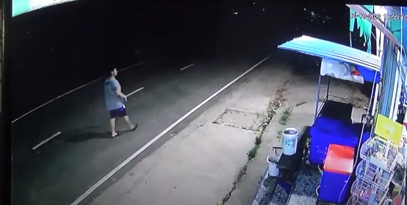 ฆ่าเผาอำพรางหลังโรงเรียน