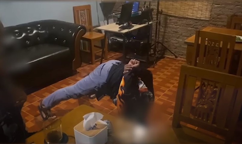 ตำรวจลงโทษรุ่นน้อง